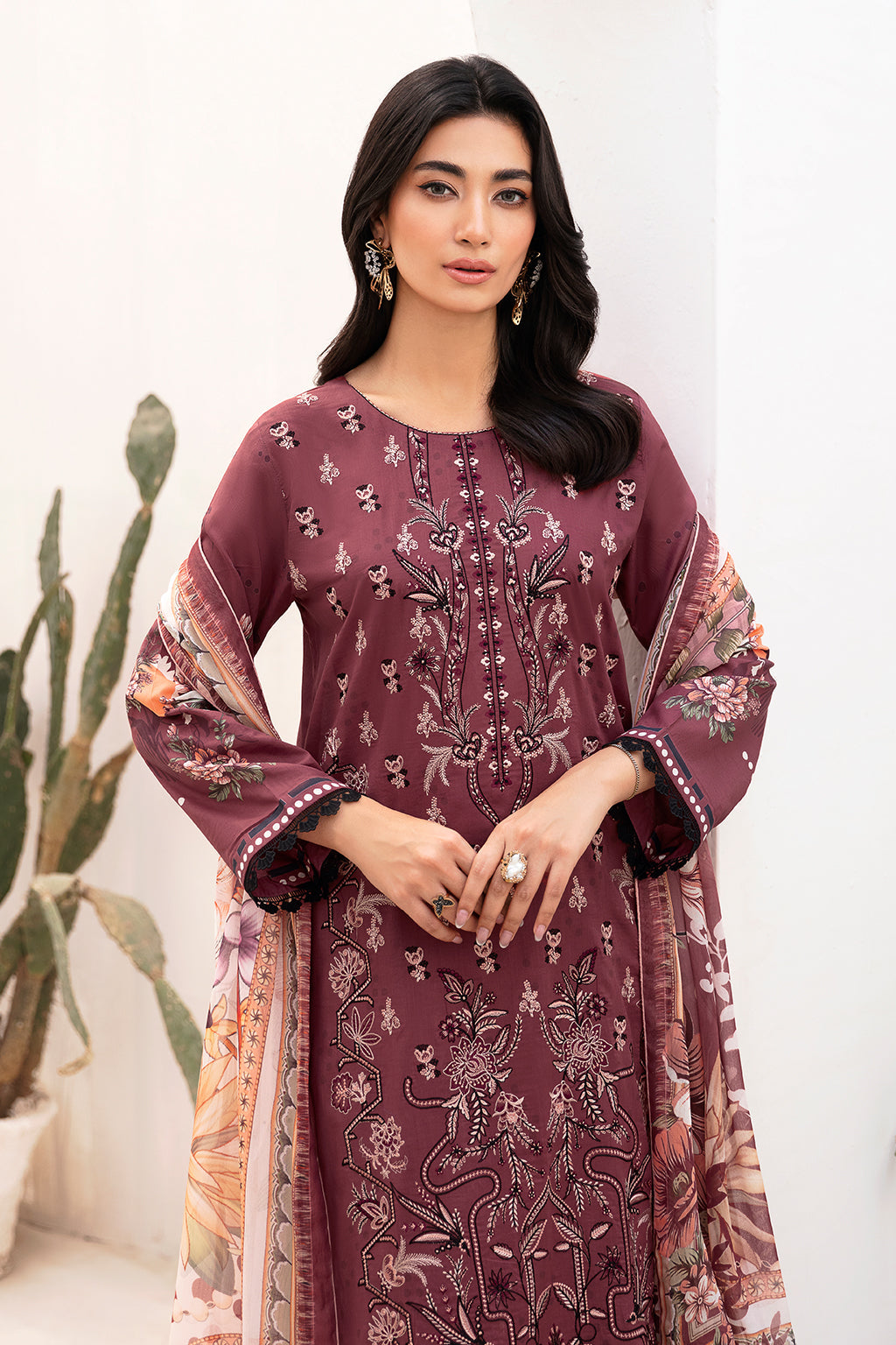 Ramsha | Mashaal Luxury Lawn | L-1108 - Pakistani Designer Dress - by Ramsha | Type: Luxury - 100% Original at Saira Sultan