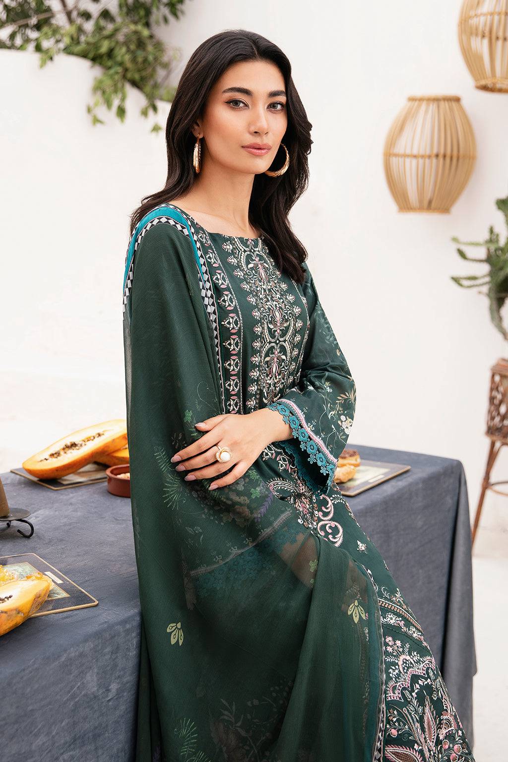 Ramsha | Mashaal Luxury Lawn | L-1109 - Pakistani Designer Dress - by Ramsha | Type: Luxury - 100% Original at Saira Sultan