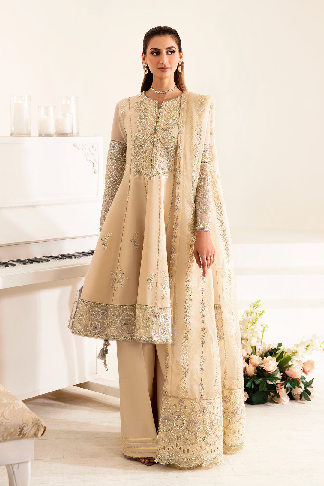 Alizeh | Reena Wedding Edits | AF-HM-4011-DENIS - Pakistani Designer Dress - by Alizeh | Type: Formal - 100% Original at Saira Sultan