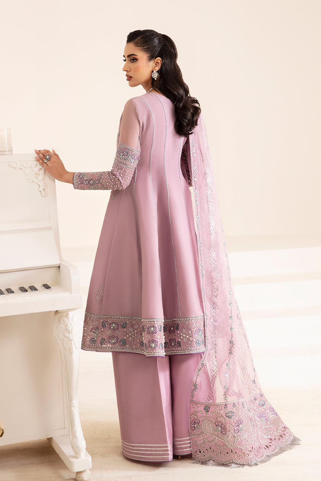Alizeh | Reena Wedding Edits | AF-HM-4012-VIERA - Pakistani Designer Dress - by Alizeh | Type: Formal - 100% Original at Saira Sultan