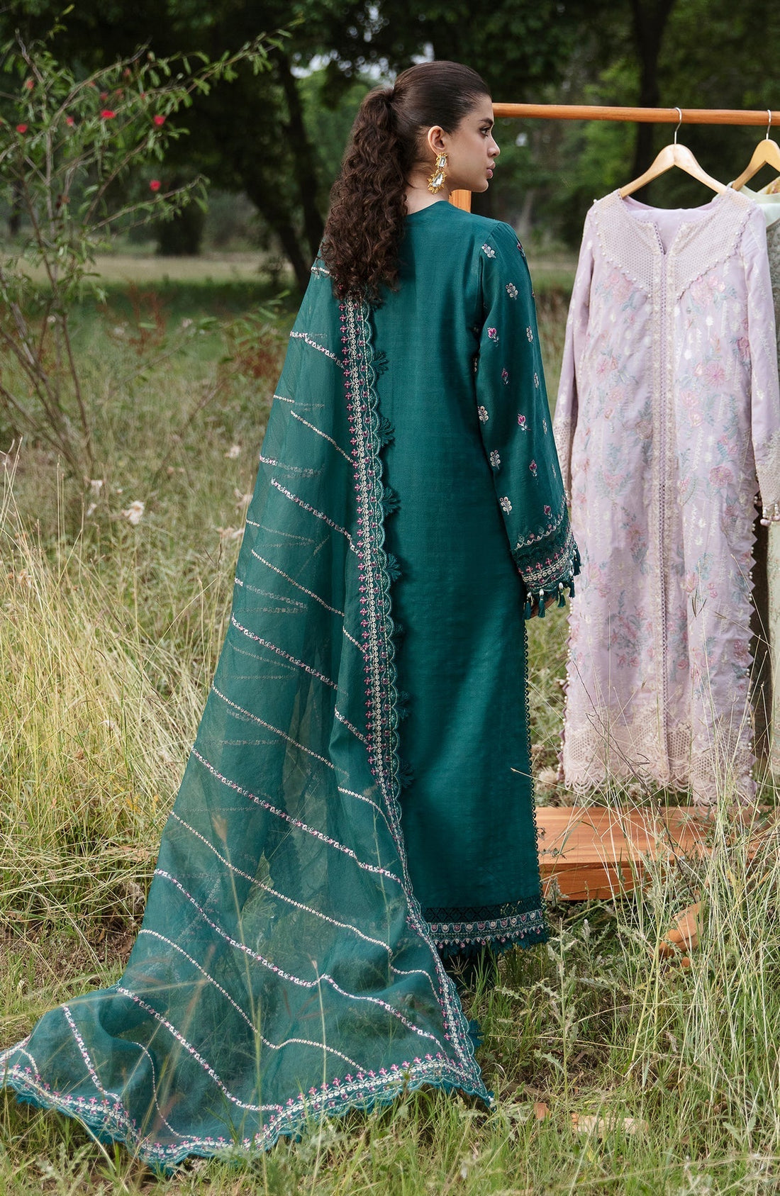 Zevk | Flora Festive Lawn | RELIC XS