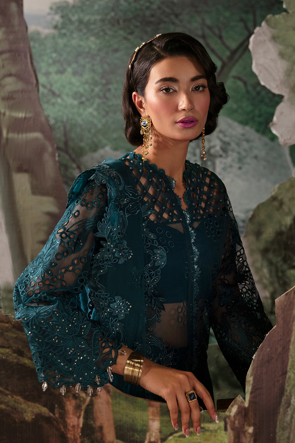 Afrozeh | La Fuchsia Festive 24 | Alba - Pakistani Designer Dress - by Afrozeh | Type: Formal - 100% Original at Saira Sultan