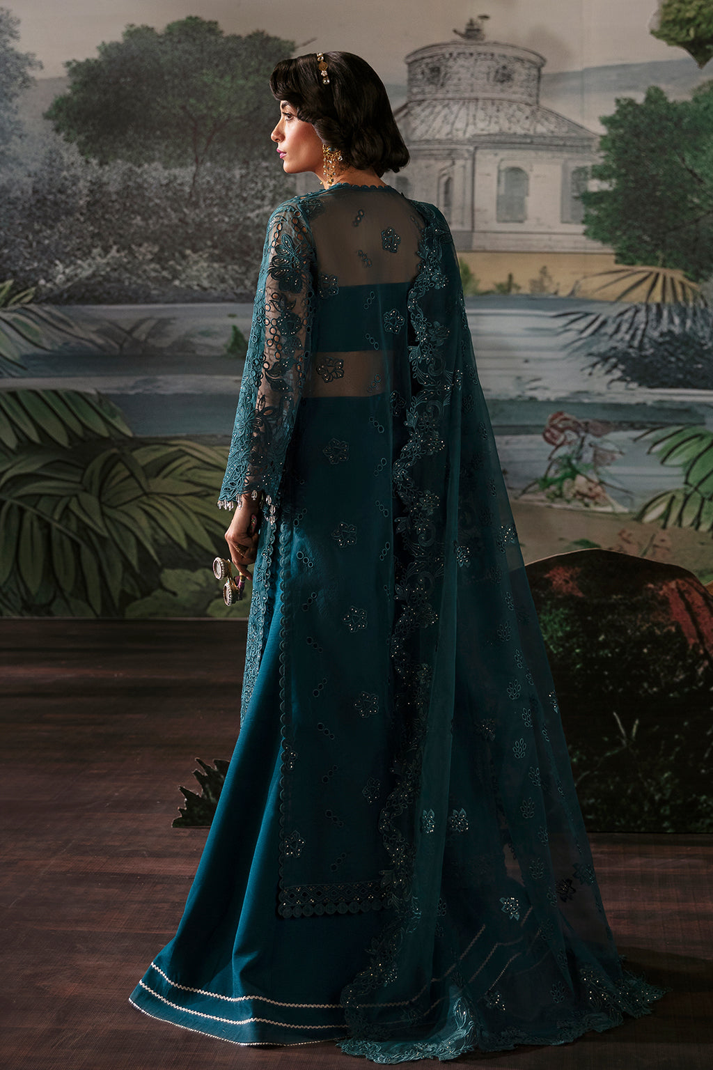 Afrozeh | La Fuchsia Festive 24 | Alba - Pakistani Designer Dress - by Afrozeh | Type: Formal - 100% Original at Saira Sultan