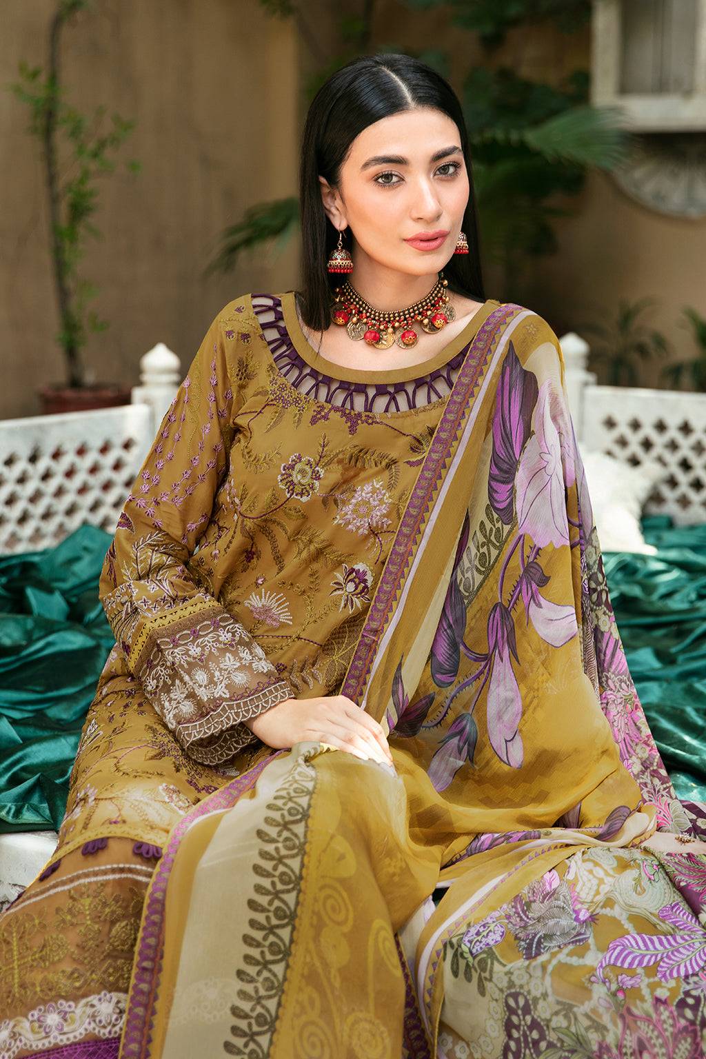 Ramsha | Mashaal Luxury Lawn | L-808 - Pakistani Designer Dress - by Ramsha | Type: Luxury - 100% Original at Saira Sultan