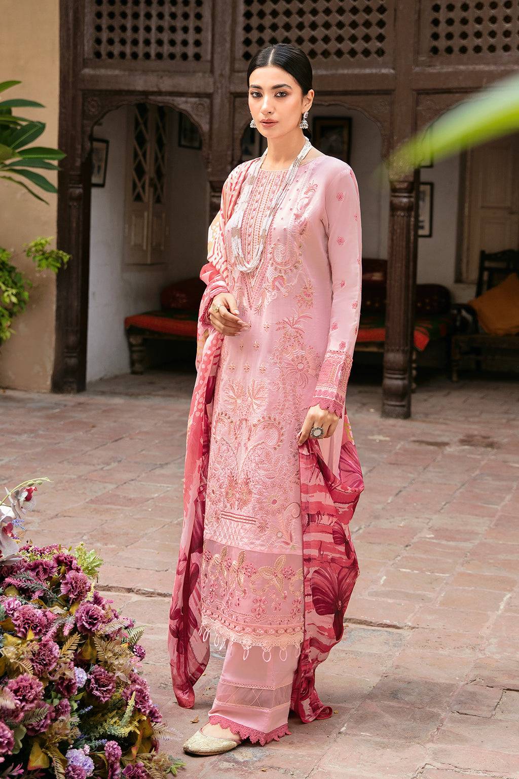 Ramsha | Mashaal Luxury Lawn | L-806 - Pakistani Designer Dress - by Ramsha | Type: Luxury - 100% Original at Saira Sultan