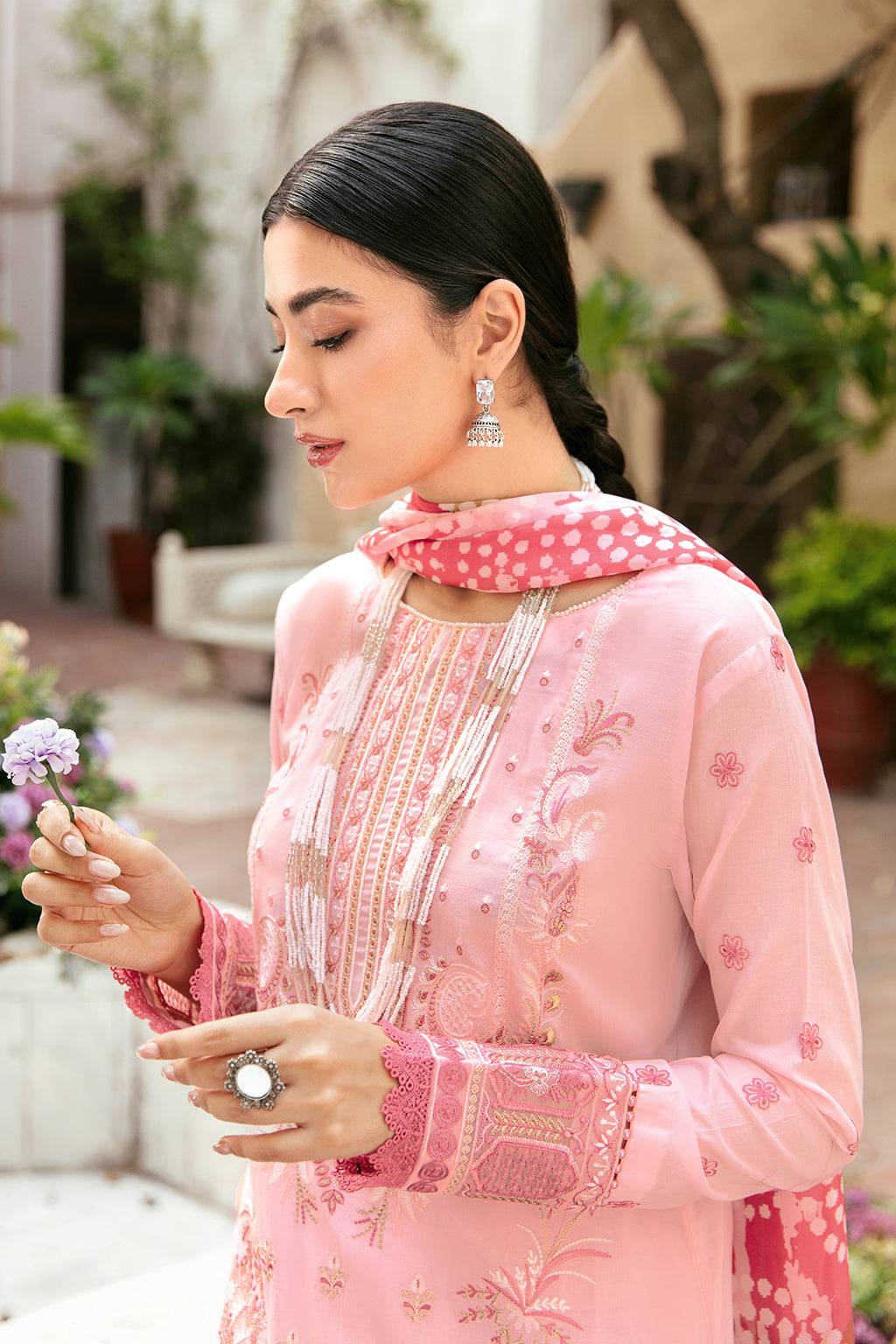 Ramsha | Mashaal Luxury Lawn | L-806 - Pakistani Designer Dress - by Ramsha | Type: Luxury - 100% Original at Saira Sultan