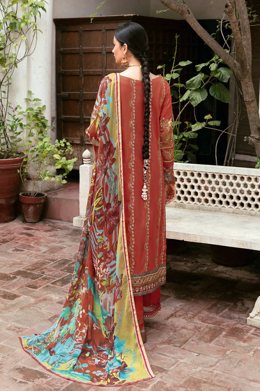 Ramsha | Mashaal Luxury Lawn | L-810 - Pakistani Designer Dress - by Ramsha | Type: Luxury - 100% Original at Saira Sultan