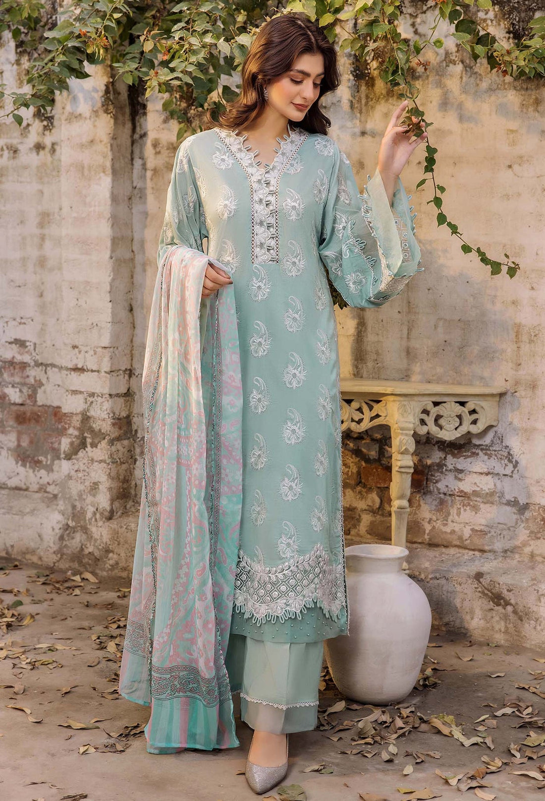 Adans Libas | Inara 25 | CHIKANKARI 4770 XS Sea Green Lawn