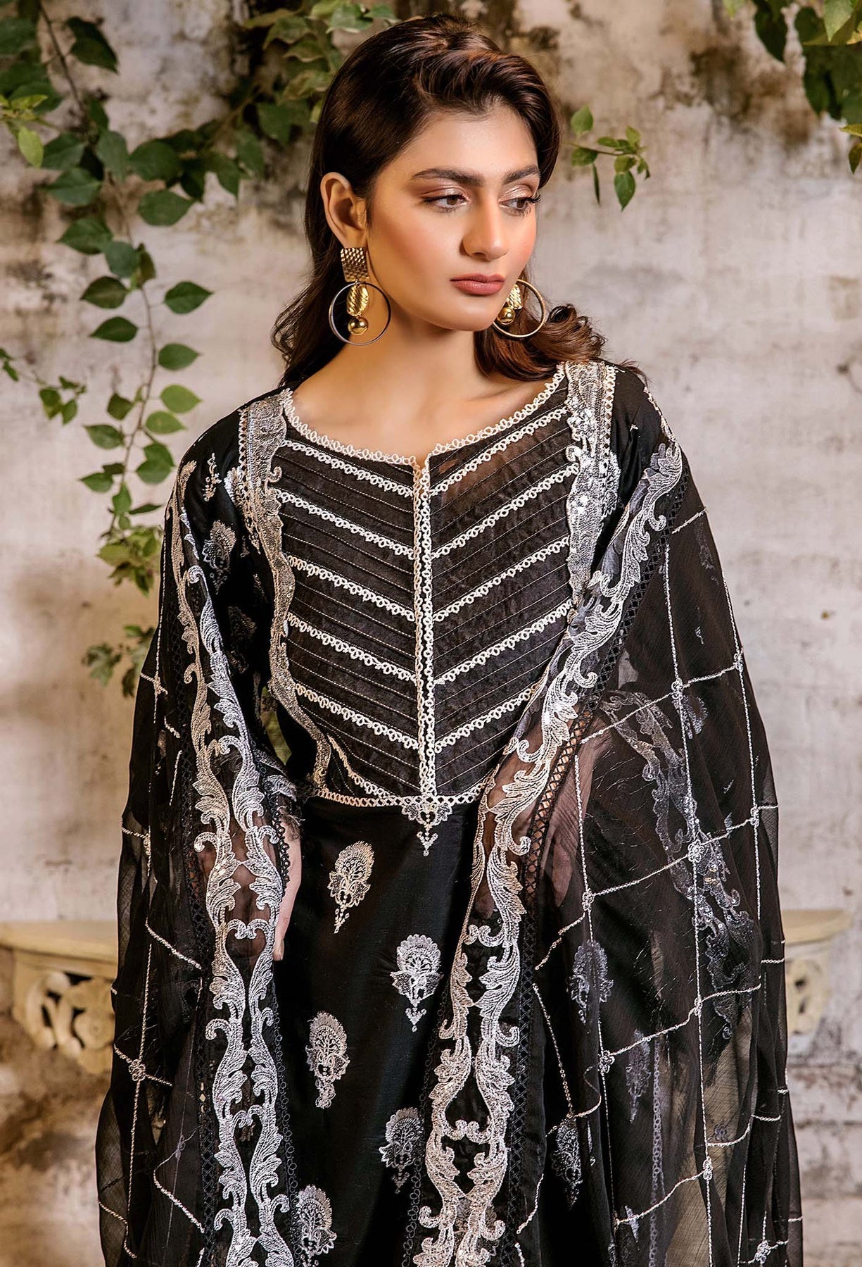 Adans Libas | Chikankari 25 | 4774 M Black Lawn