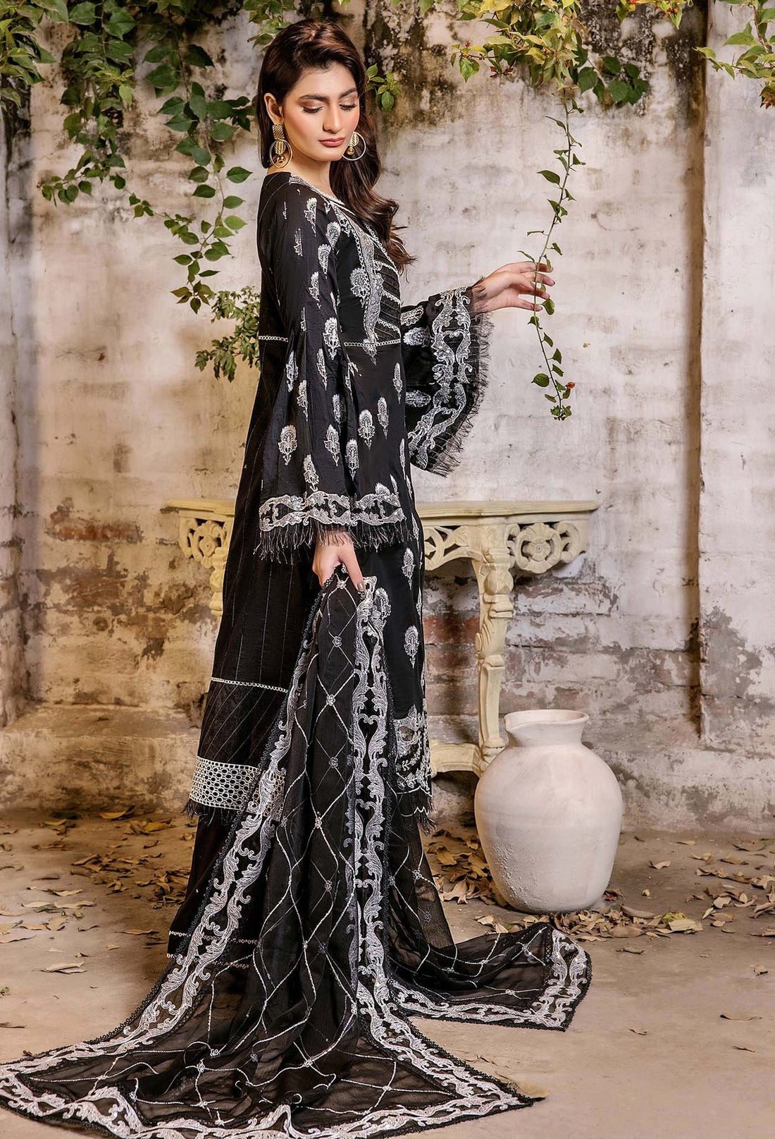 Adans Libas | Chikankari 25 | 4774 XS Black Lawn