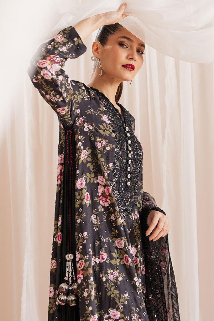 Cross Stitch | Luxe Atelier 25 | GRAPHITE GLOW M Black Silk