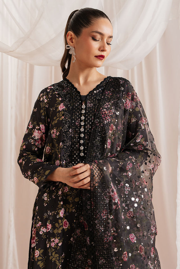 Cross Stitch | Luxe Atelier 25 | GRAPHITE GLOW XL Black Silk