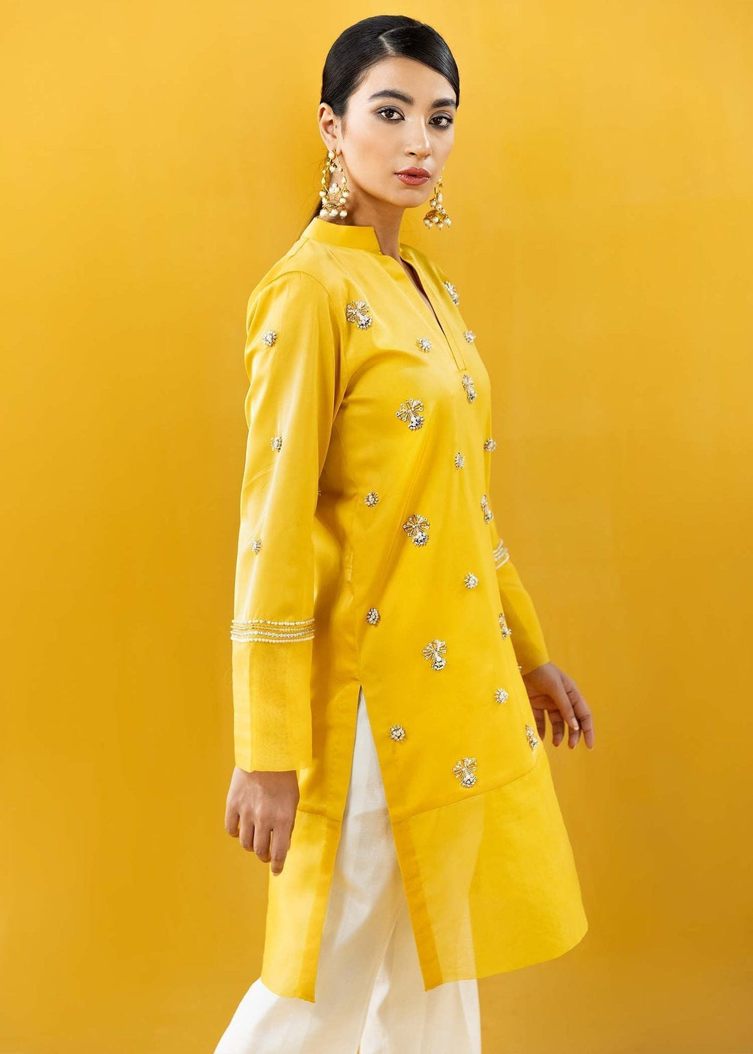 Hana | Vibrant Beyond | Aurora-VB-1006 XS Yellow 0rganza Satin