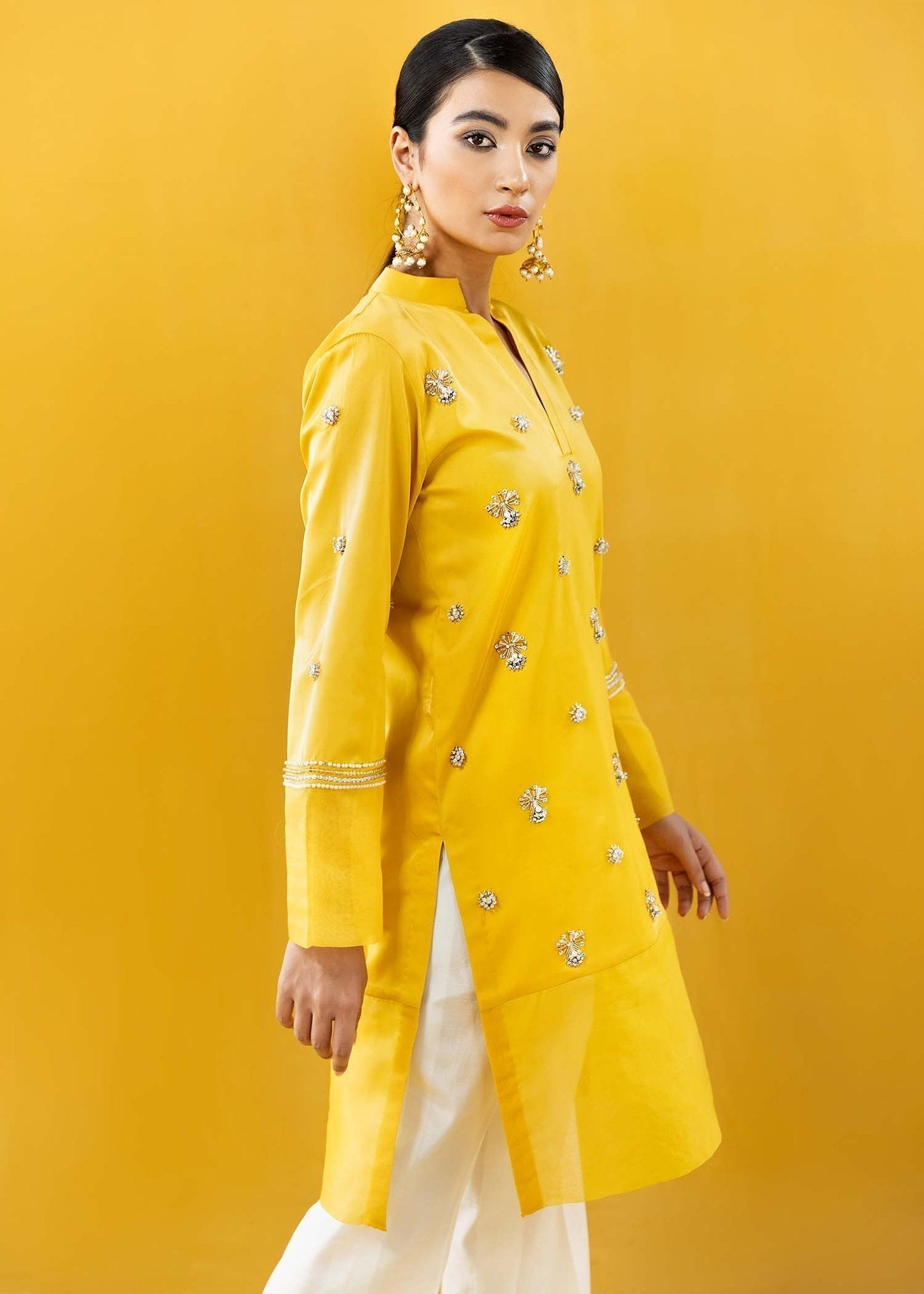 Hana | Vibrant Beyond | Aurora-VB-1006 S Yellow 0rganza Satin