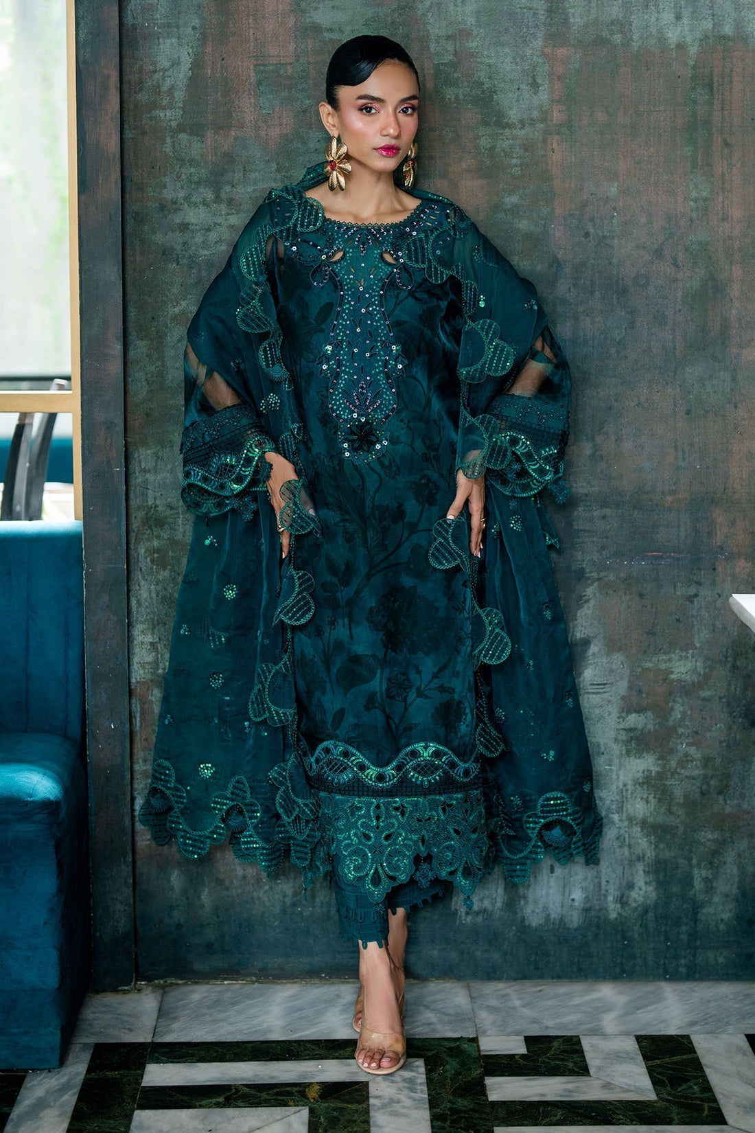 Nureh | Ballerina Formals | NU2-152 - Pakistani Designer Dress - by Nureh | Type: Luxury - 100% Original at Saira Sultan