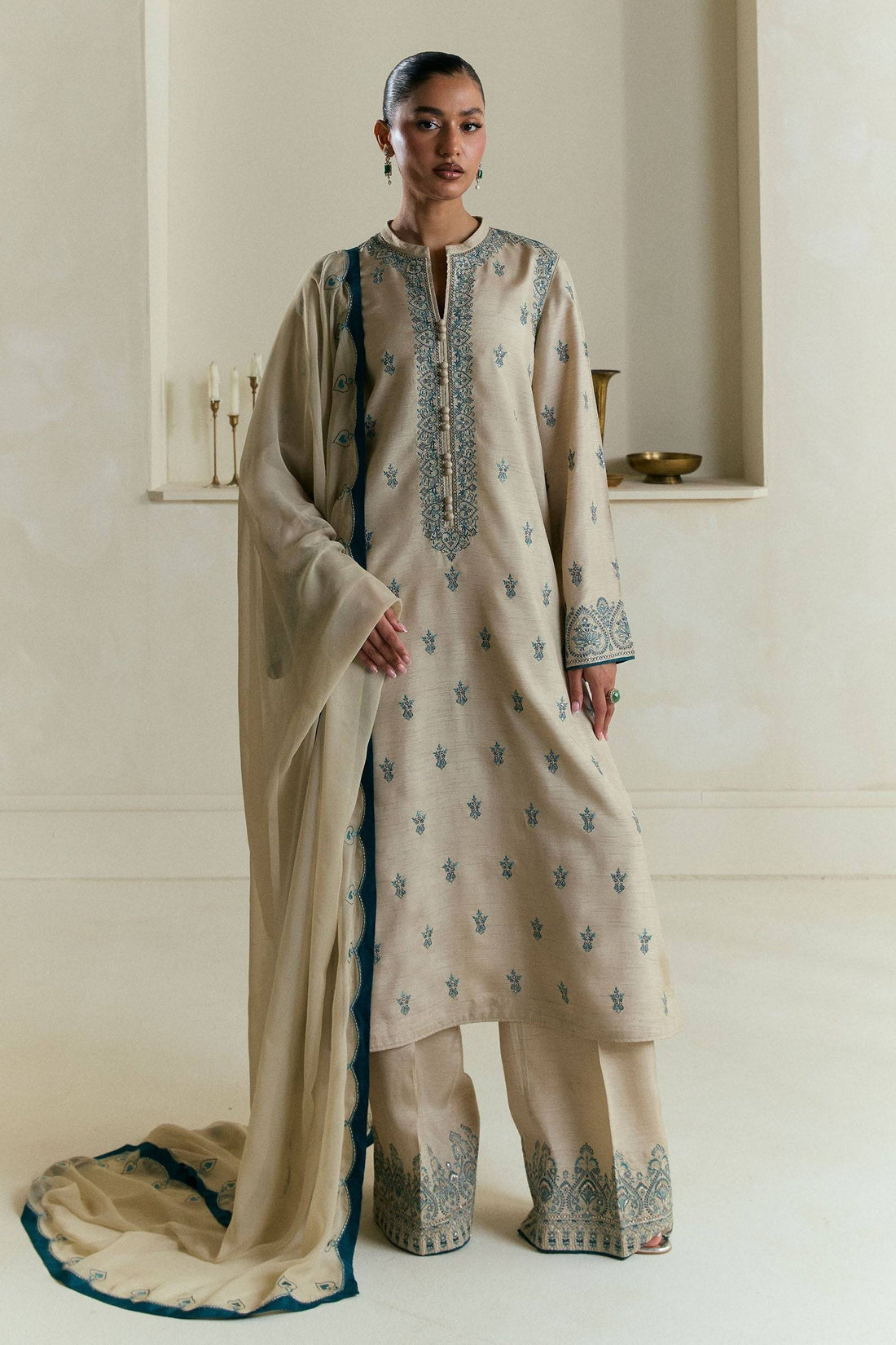 Zara Shahjahan | Festive Wear 25 | ZR25F0538 - Pakistani Designer Dress - by Zara Shahjahan - Type : Ladies Clothes - 100% Original at Saira Sultan