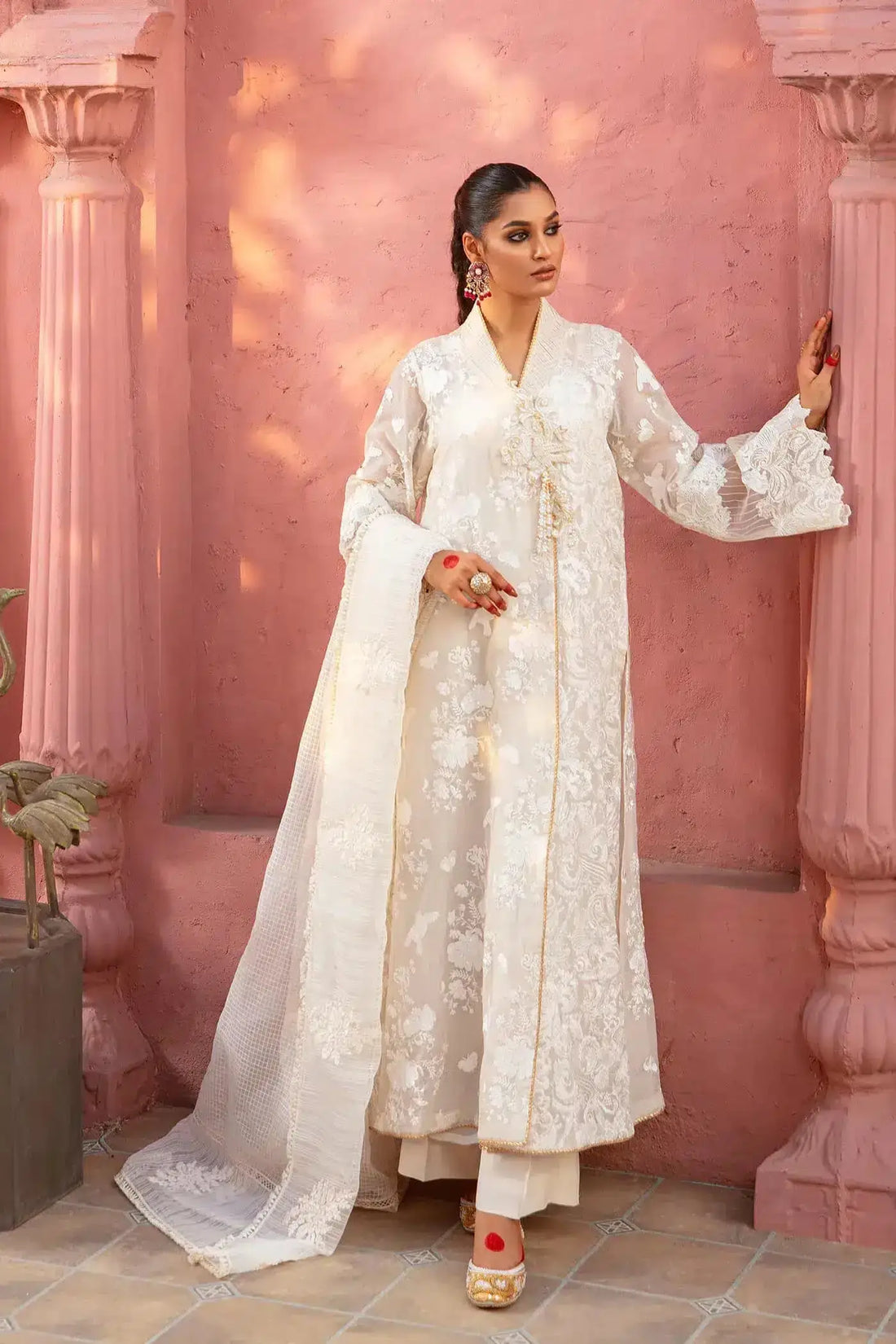 Nilofer Shahid | Nur e Subh Formals | Bazm e Sehar - Pakistani Designer Dress - by Nilofer Shahid | Type: Formal - 100% Original at Saira Sultan