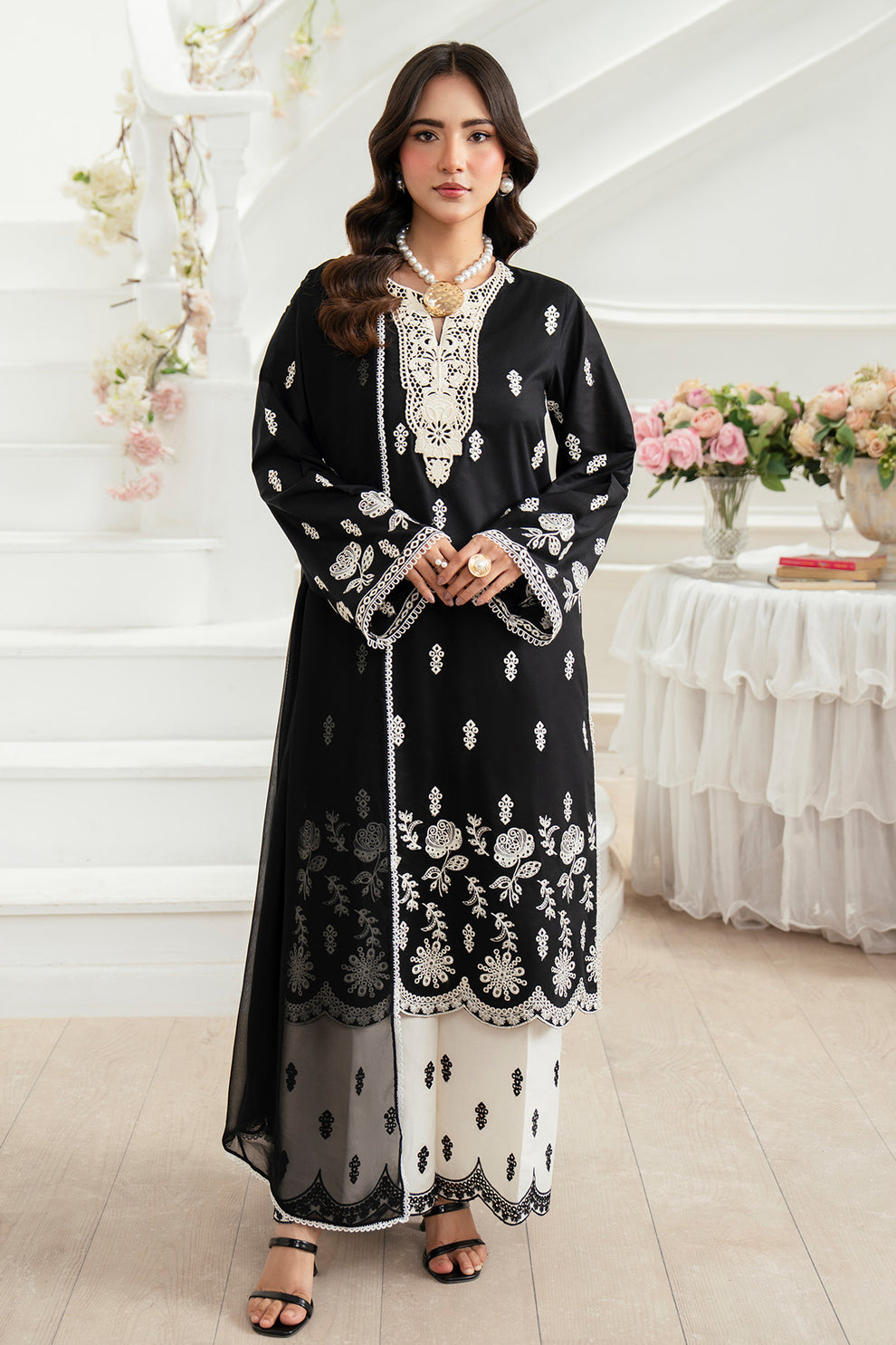 Imrozia Premium | Kianna Casuals | SP-86 CALLA - Pakistani Designer Dress - by Imrozia Premium - Type : Ladies Clothes - 100% Original at Saira Sultan