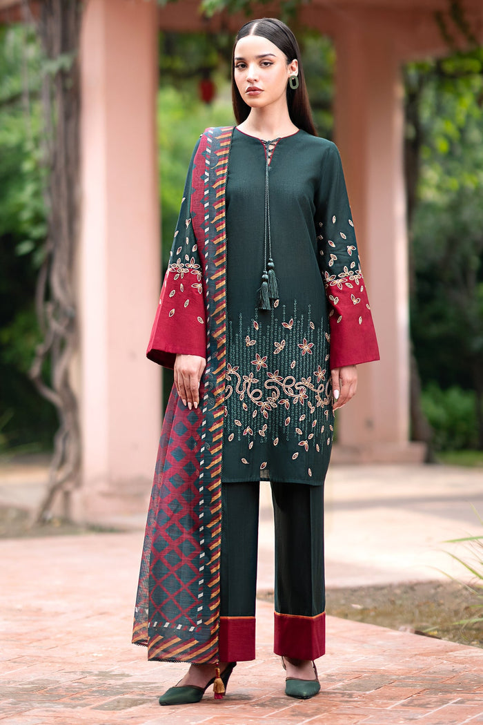 Jazmin | Winter Edition 24 | KHADDAR UW-0071 - Pakistani Designer Dress - by Jazmin | Type: Luxury - 100% Original at Saira Sultan