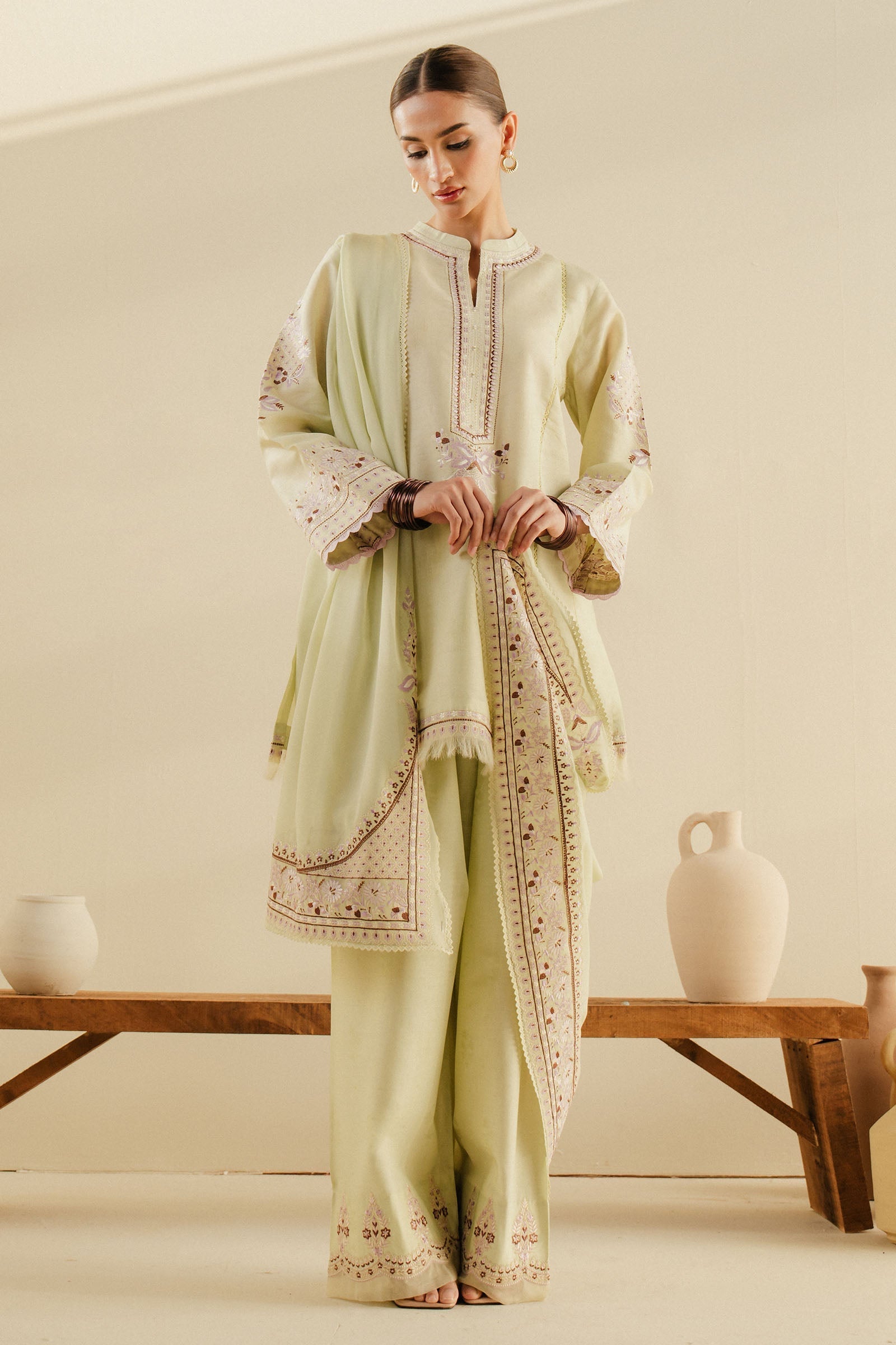 Zara Shahjahan | Eid Pret 25 | CR25P0229 XS Cream Dobby