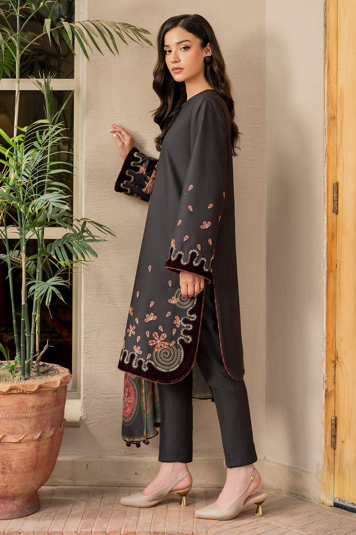 Jazmin | Winter Edition 24 | KHADDAR UW-0047 - Pakistani Designer Dress - by Jazmin | Type: Luxury - 100% Original at Saira Sultan