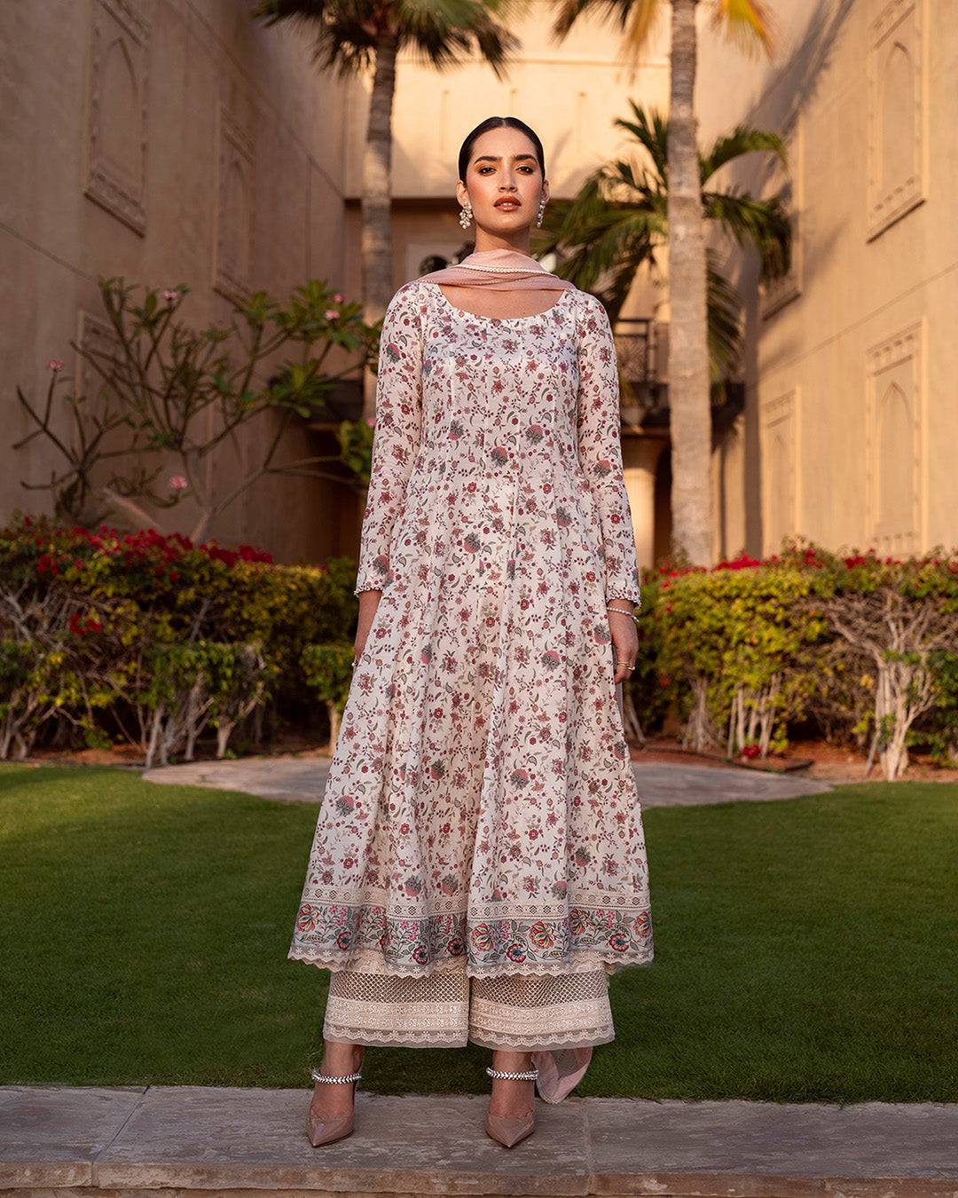 Faiza Saqlain | Zurina Luxury Pret | Elysia - Pakistani Designer Dress - by Faiza Saqlain | Type: Luxury - 100% Original at Saira Sultan