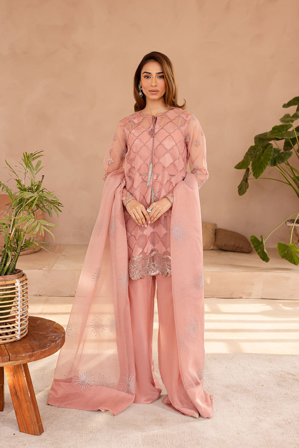 Vanya | Veranda Fromals | VR-02 XS Pink Silk