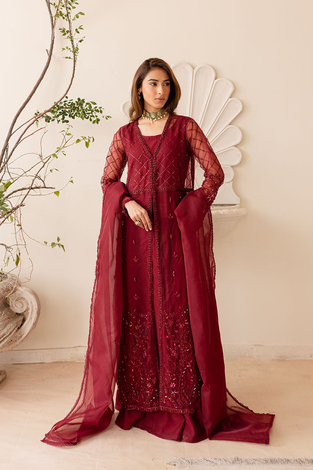 Vanya | Veranda Fromals | VR-05 XS Maroon Silk