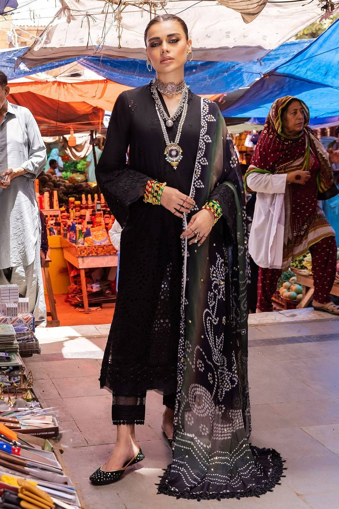 Nureh | Bazaar Lawn | NDS-89 - Pakistani Designer Dress - by Nureh | Type: Luxury - 100% Original at Saira Sultan