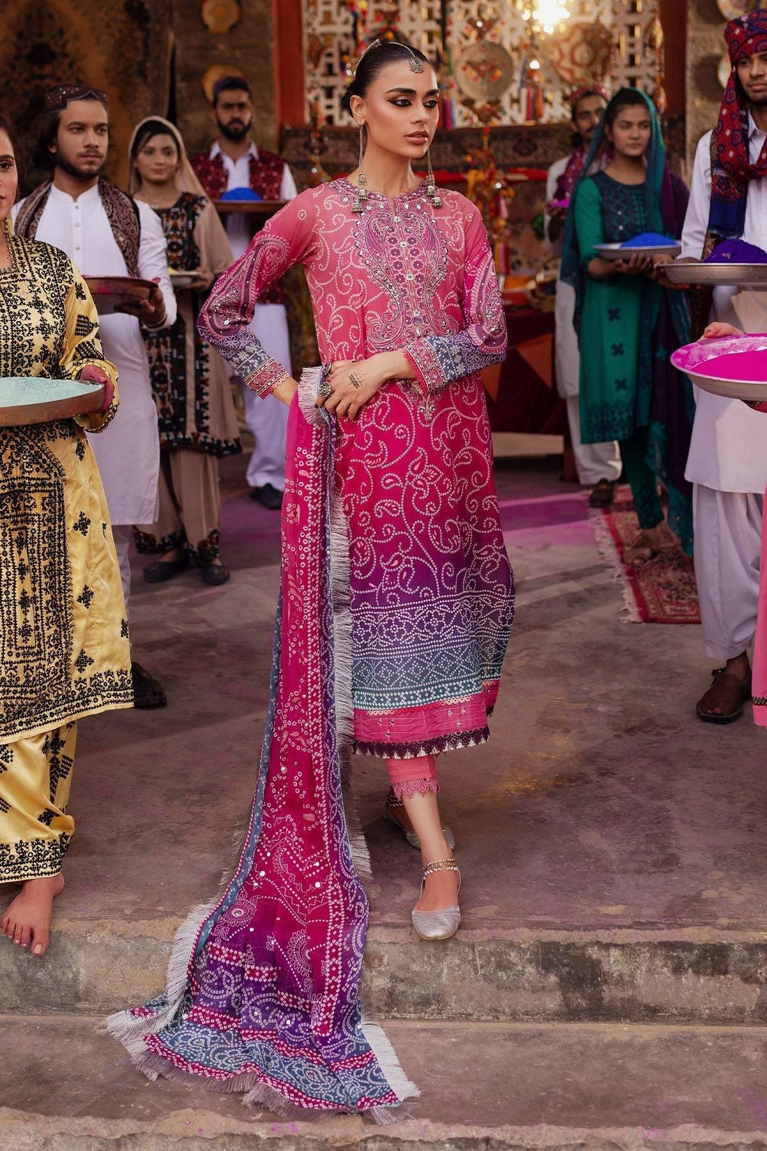 Nureh | Bazaar Lawn | NS-131 - Pakistani Designer Dress - by Nureh | Type: Luxury - 100% Original at Saira Sultan
