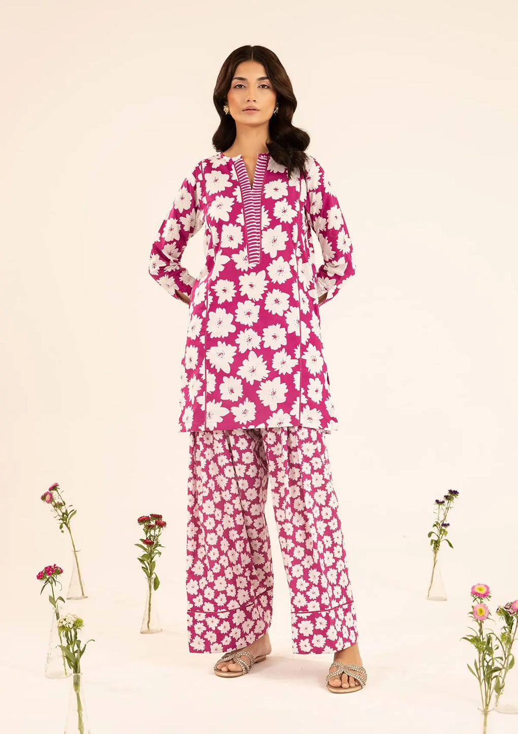 Elaf Premium | Pret 25 | EPT-02 IVERA S Magenta Lawn