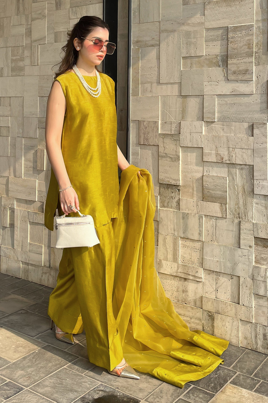 Hana | Signature Series | Zyana XS Gold Raw Silk