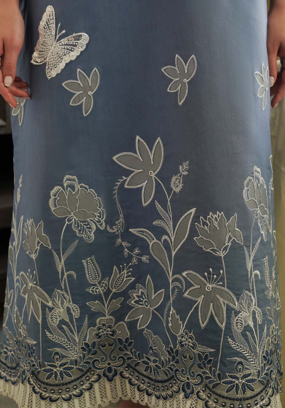Zarqash | Tresor Luxury Lawn 24 | ZQT 004 THISTLE - Pakistani Designer Dress - by Zarqash | Type: Luxury - 100% Original at Saira Sultan