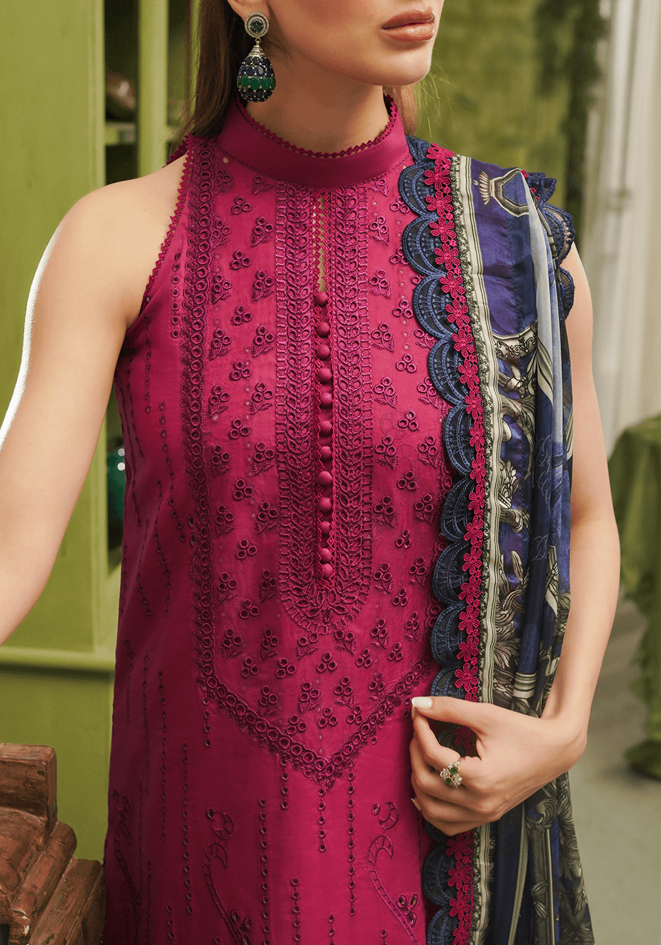 Zarqash | Tresor Luxury Lawn 24 | ZQT 0012 ROSA - Pakistani Designer Dress - by Zarqash | Type: Luxury - 100% Original at Saira Sultan