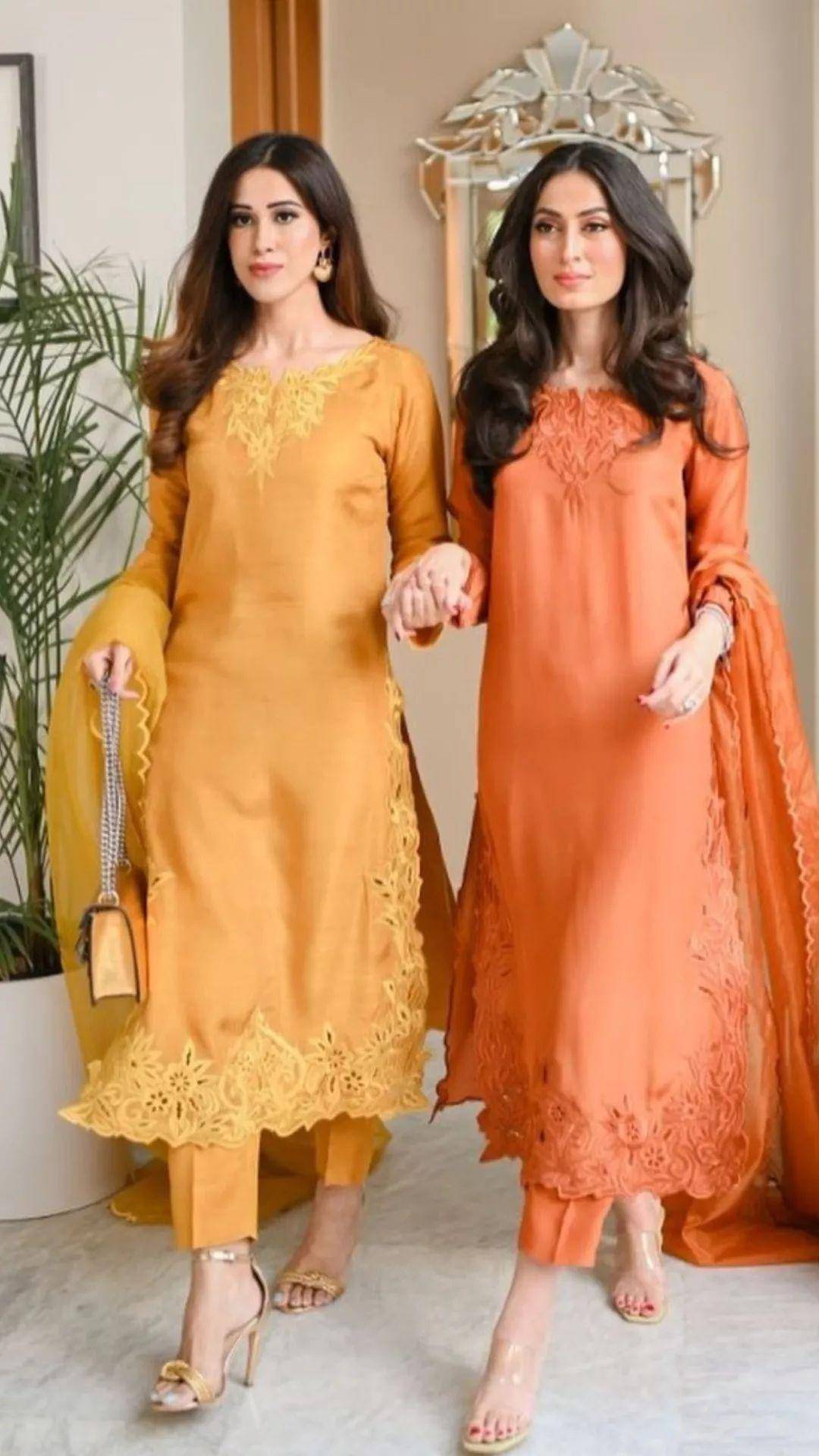 Leon | Leon Luxe Collection | NAZ - Pakistani Designer Dress - by Leon | Type: Formal - 100% Original at Saira Sultan