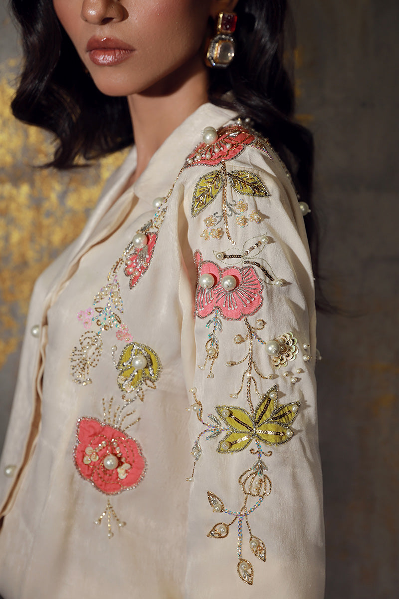 Wardha Saleem | Luxury Pret Fusion Wear | NIRA M Off White Silk