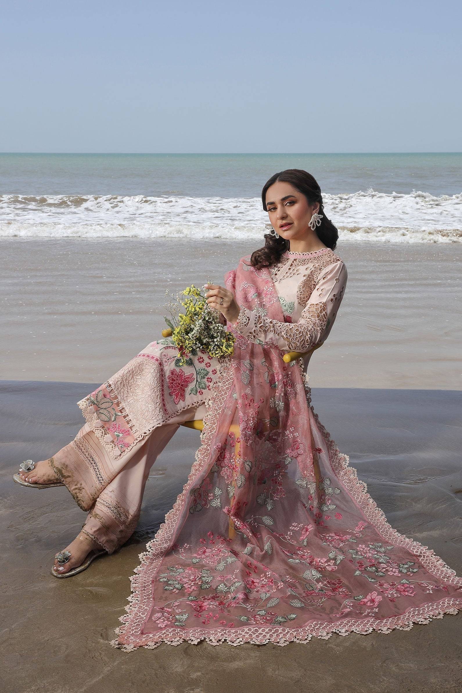 Maryam Hussain | Luxury Lawn 24 | MAYA - Pakistani Designer Dress - by Maryam Hussain | Type: Luxury - 100% Original at Saira Sultan