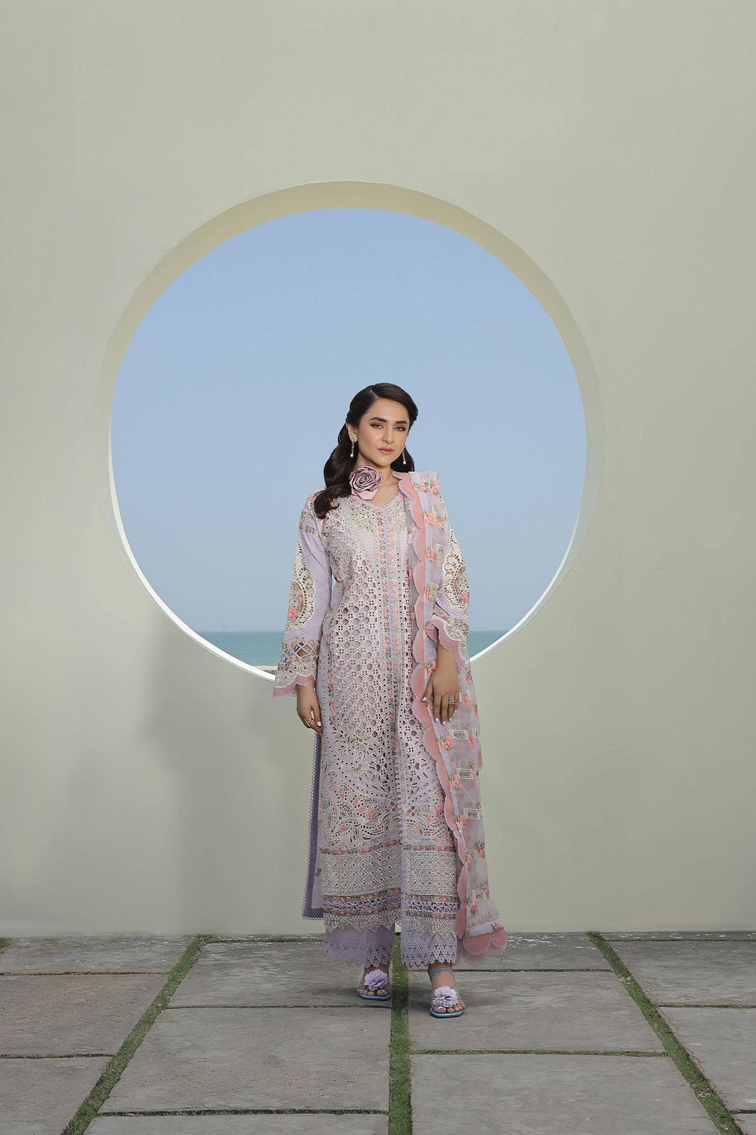 Maryam Hussain | Luxury Lawn 24 | FEROZ - Pakistani Designer Dress - by Maryam Hussain | Type: Luxury - 100% Original at Saira Sultan