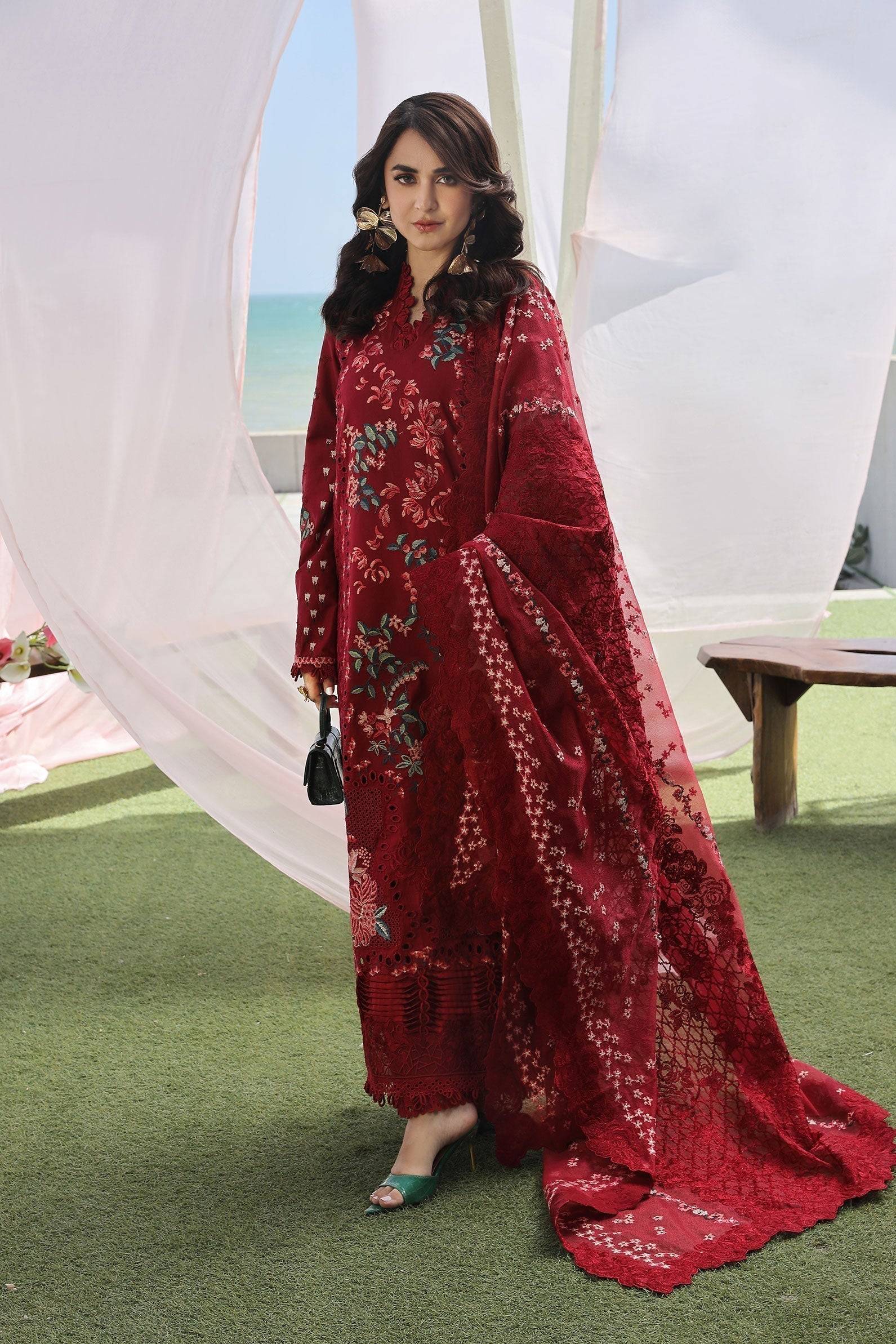 Maryam Hussain | Luxury Lawn 24 | CRIMSON - Pakistani Designer Dress - by Maryam Hussain | Type: Luxury - 100% Original at Saira Sultan