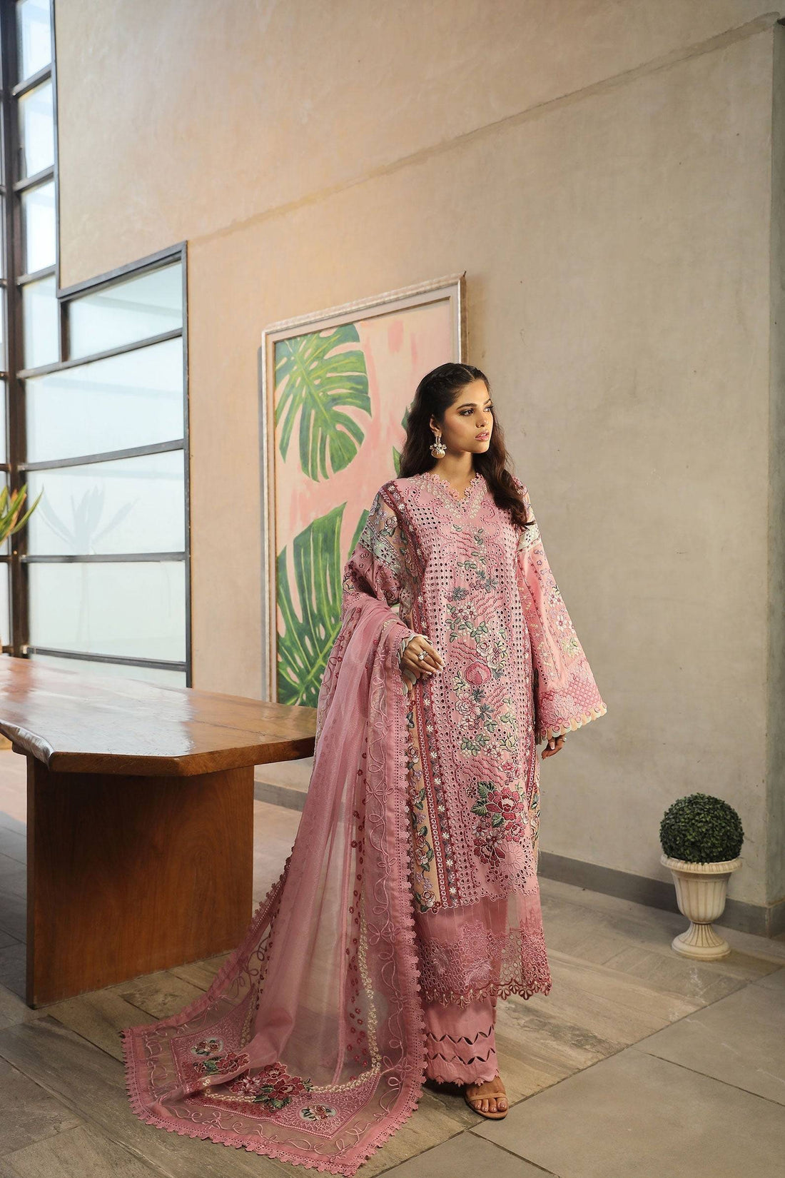Maryam Hussain | Luxury Lawn 24 | CORAL - Pakistani Designer Dress - by Maryam Hussain | Type: Luxury - 100% Original at Saira Sultan