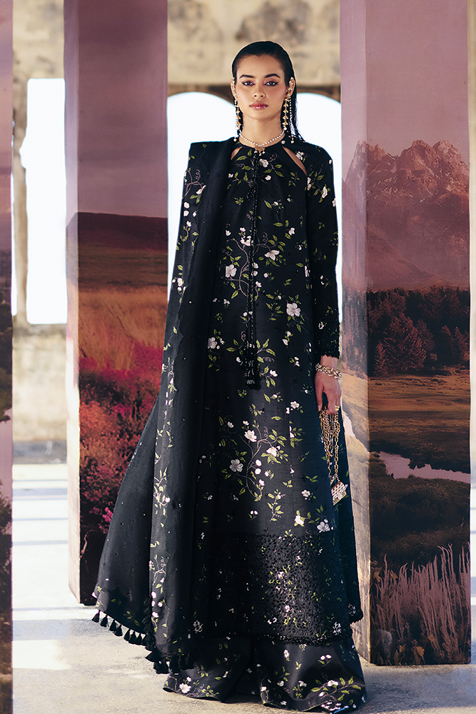 Suffuse | Silk Pret Summer 25 | ZEYARA XS Black Silk