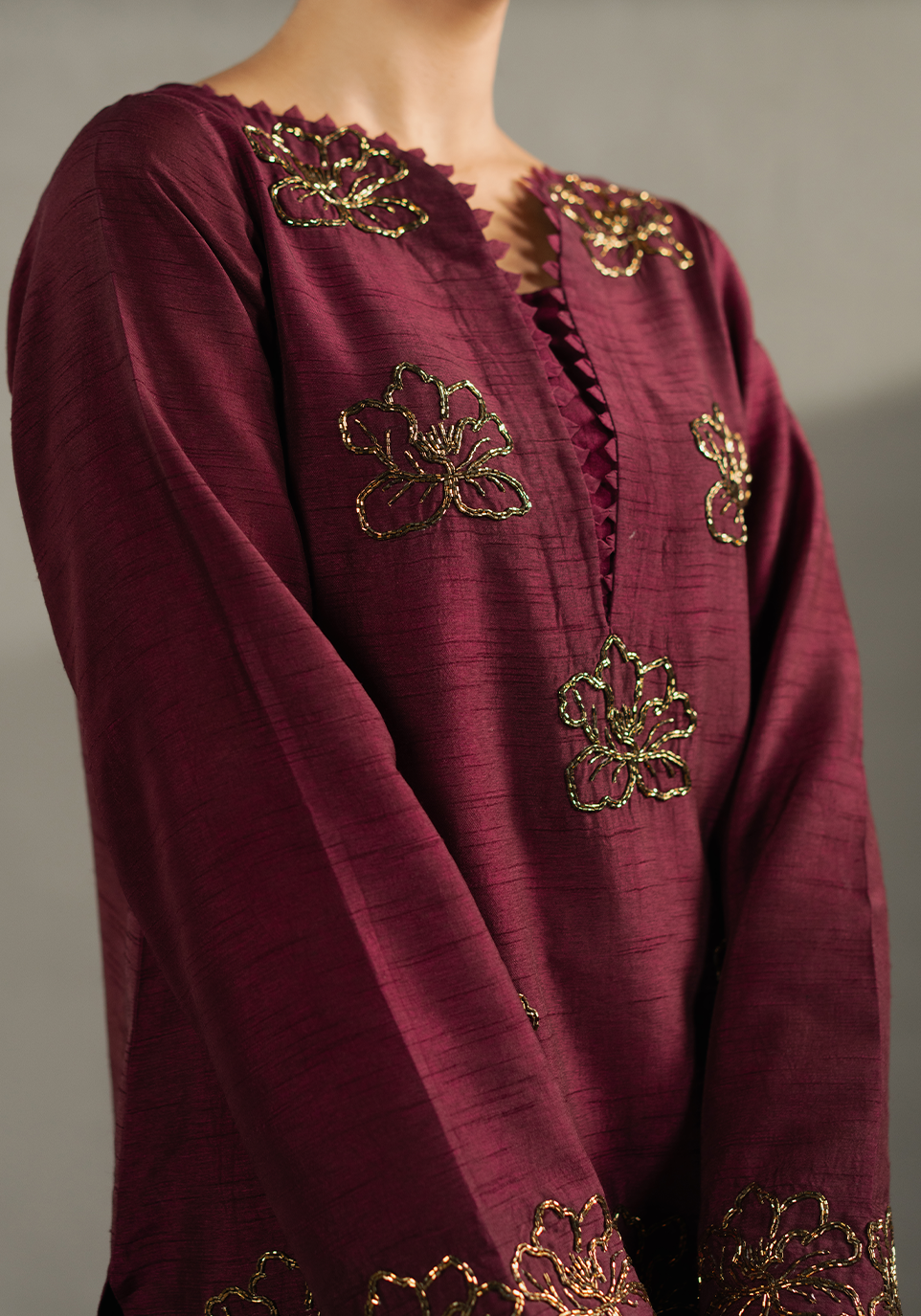 Zarqash | Silk Edit | ZQS 005 TALIA L Red Raw Silk