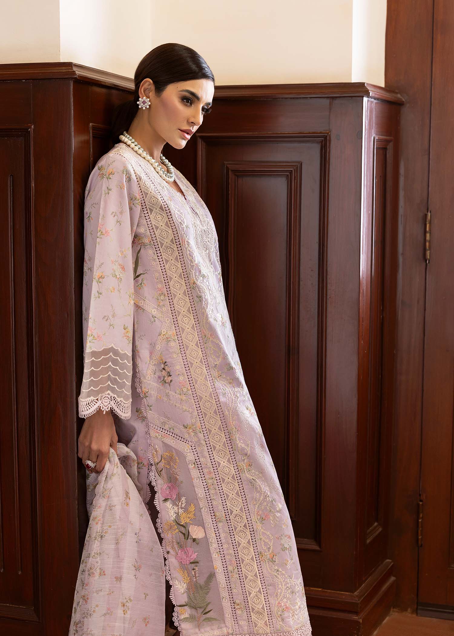 Saira Shakira | Bloom Lawn 25 | SWEET OPEL 8-A M Lilac Lawn