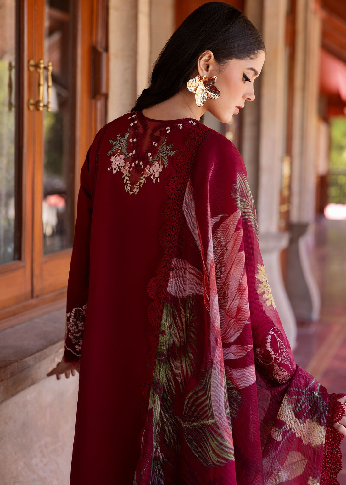 Saira Shakira | Bloom Lawn 25 | HANGING GARDENS 2-A XS Red Lawn