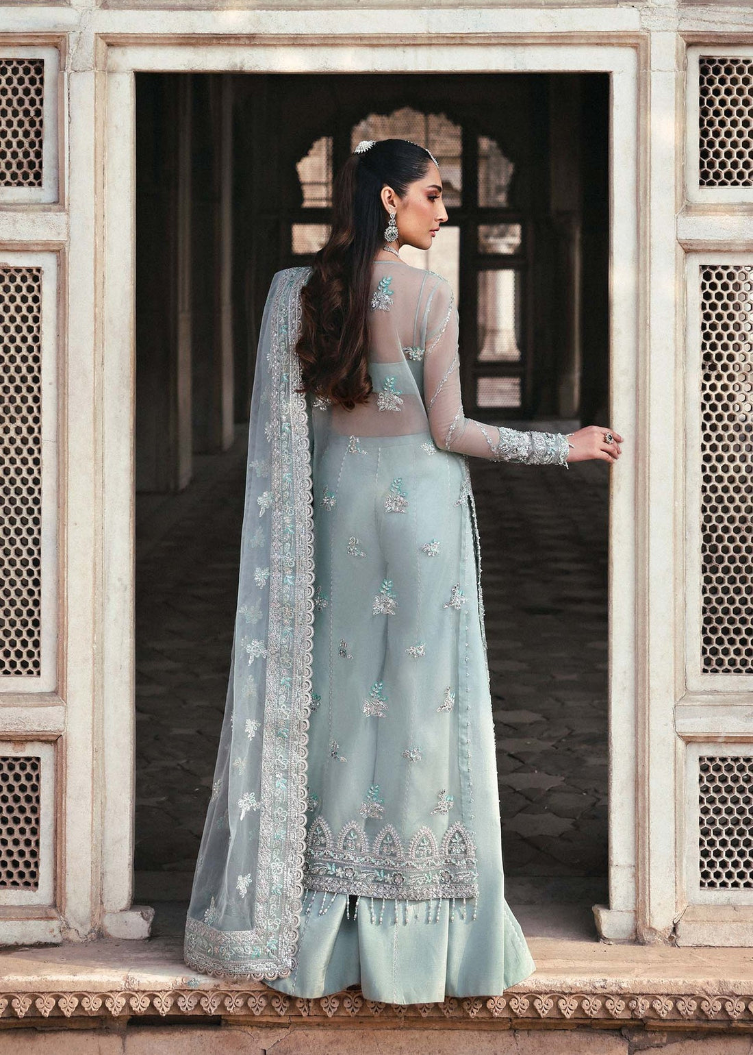 Akbar Aslam | Dastaan Luxury Formals | Mahrosh XS Gray Organza