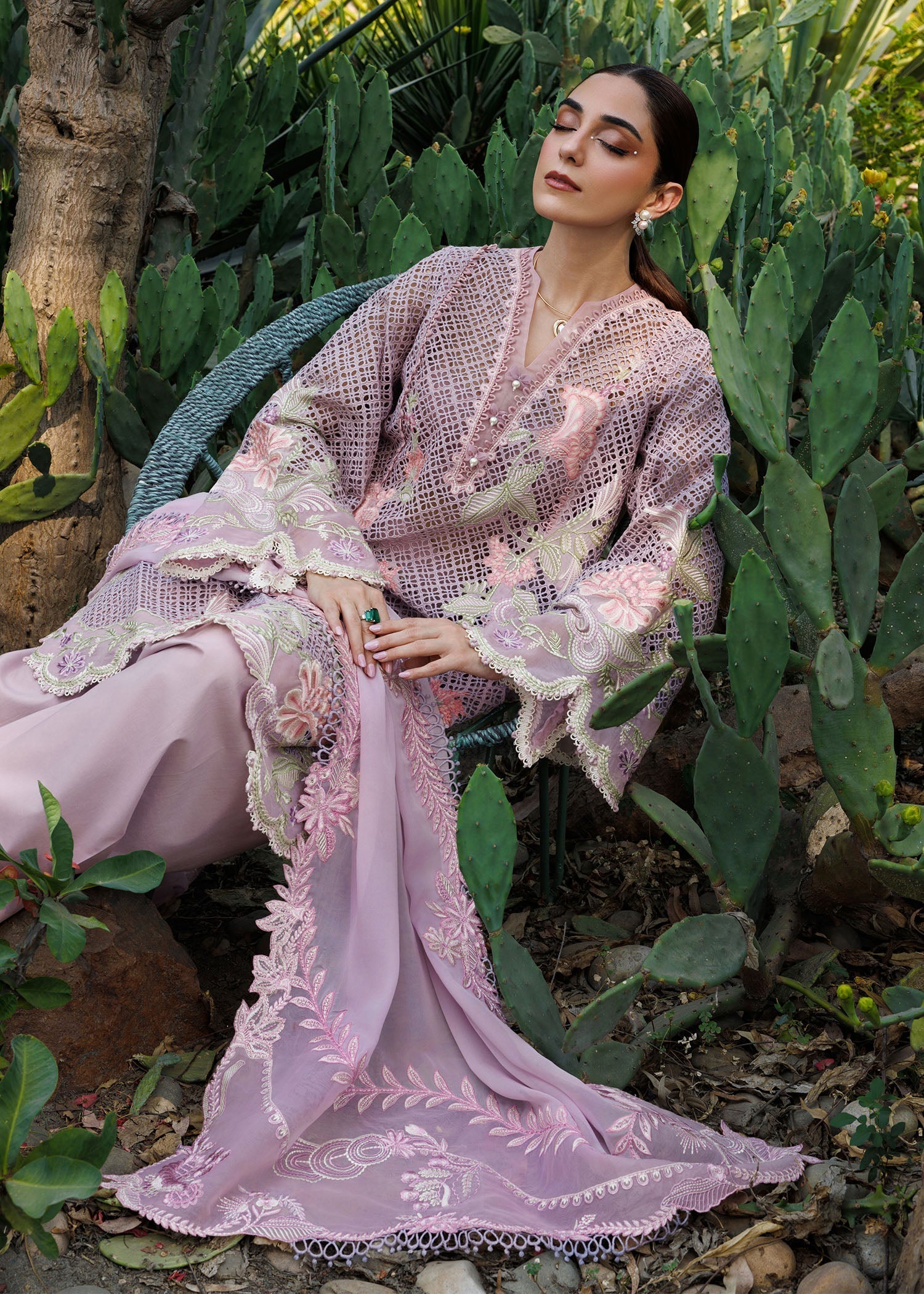 Crimson | Tasawar 25 | ONE TRUE LOVE - D6B L Lilac Organza