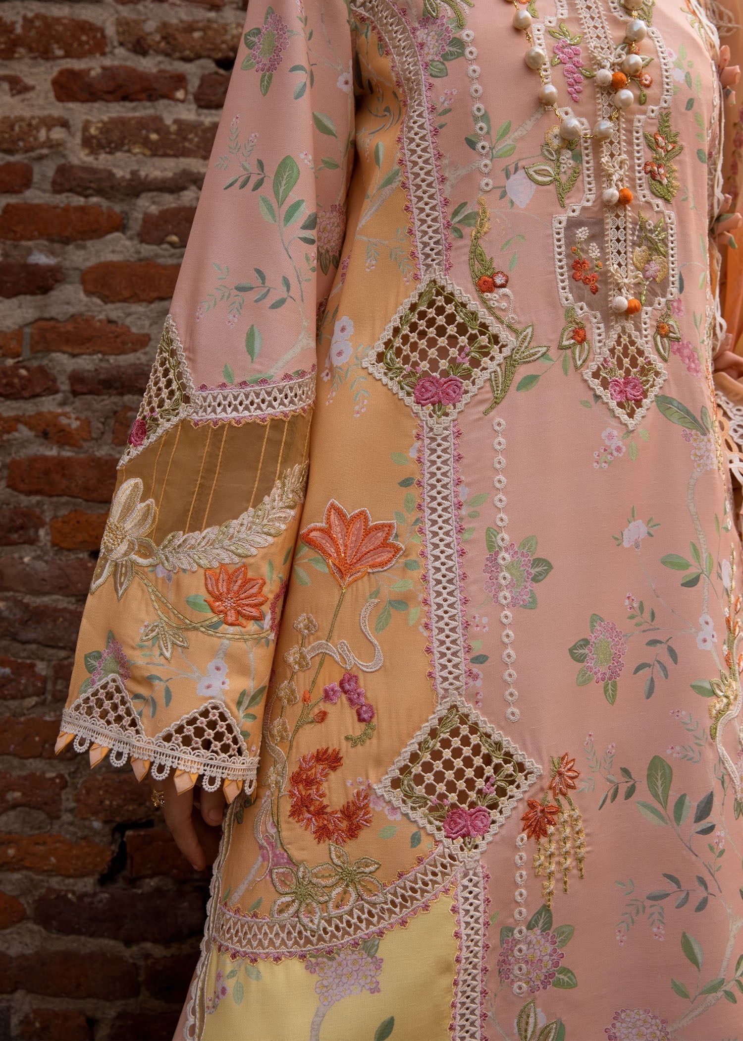 Crimson | Tasawar 25 | BONJOUR AND BLOOM - D4B L Peach Pink Organza