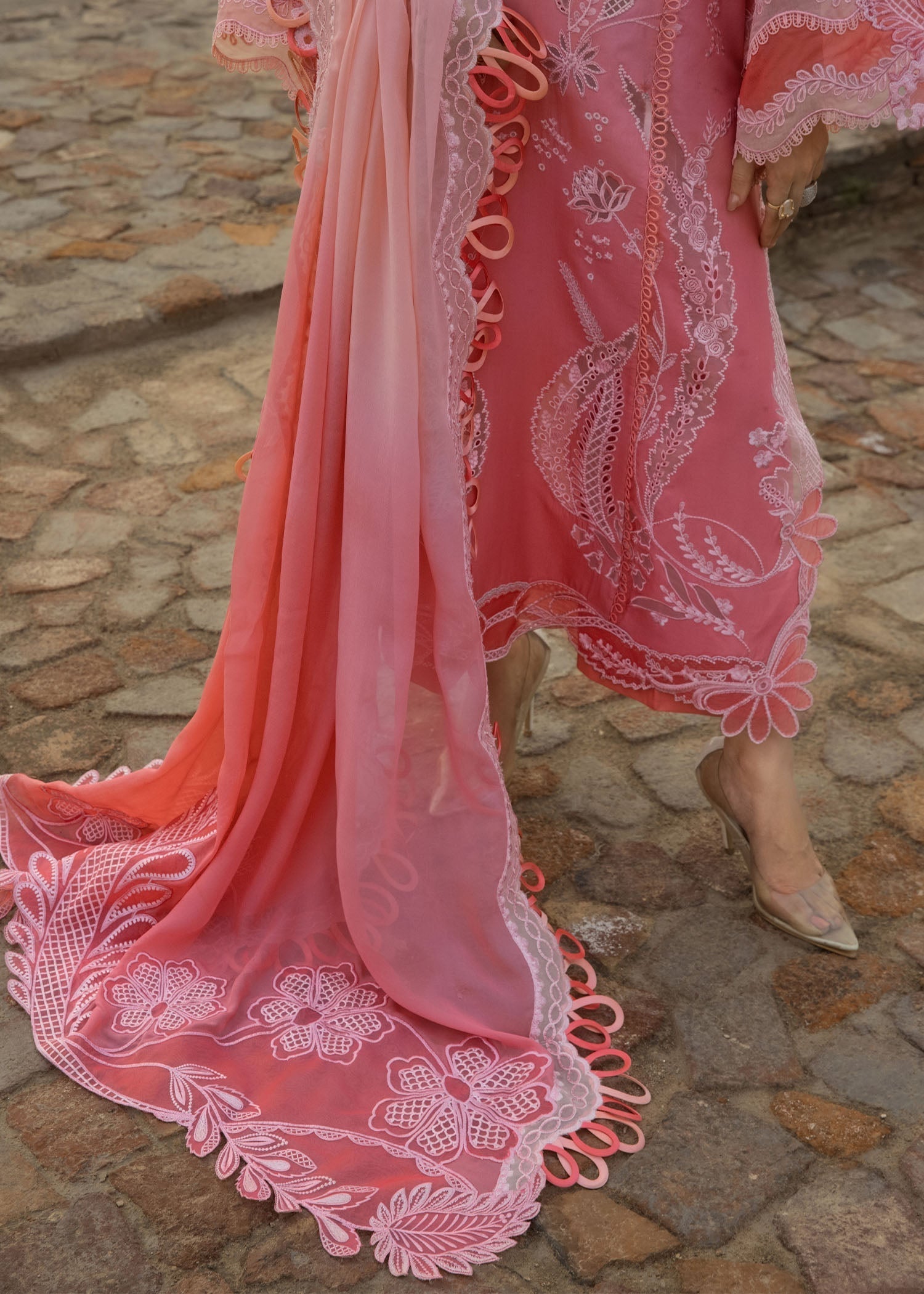 Crimson | Tasawar 25 | ALL THINGS OMBRE - D1B XL Pink Organza