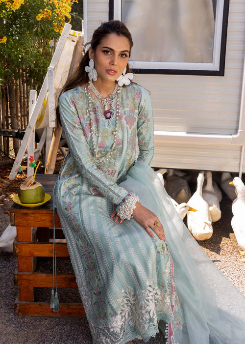 Saira Shakira | Luxury Lawn 25 | DILARA-A XL Light Blue Lawn