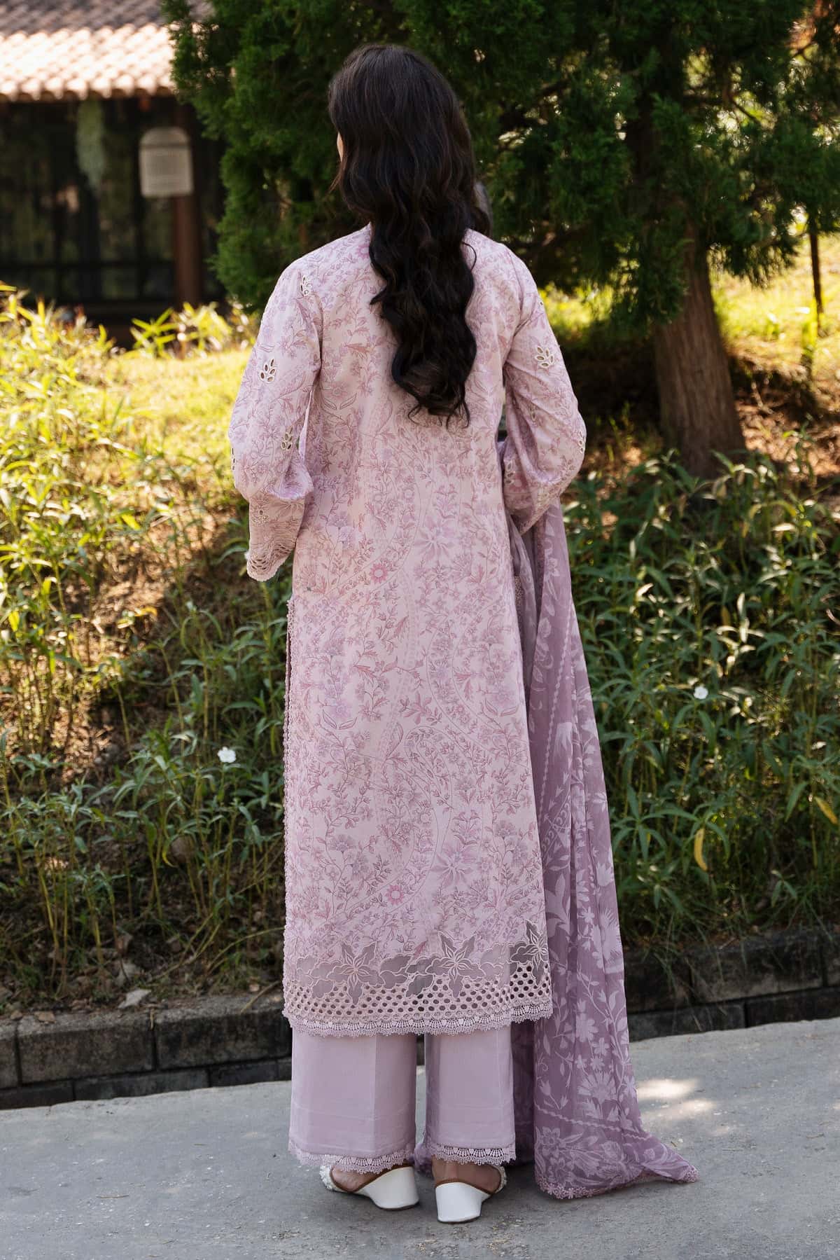 Afrozeh | Damask The Holiday Edit 25 | Lunetta B S Lilac Lawn